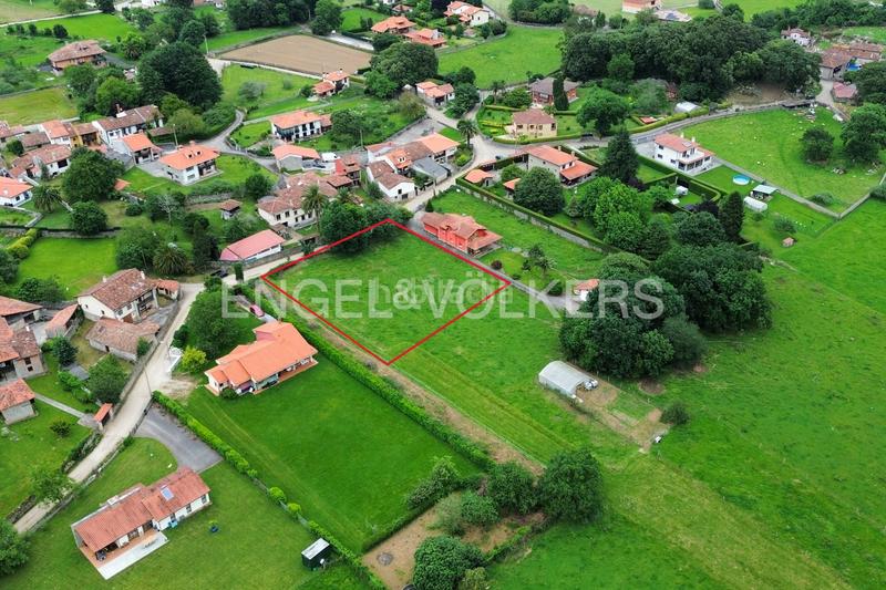 Foto f75ddc6b-d970-479d-a45f-c32237309d66. Terrain résidentiel dans Posada-Barro Llanes