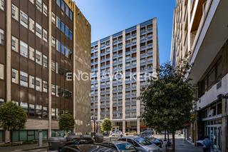 Apartment in Centro. Estupendo piso exterior en pleno centro de gijón