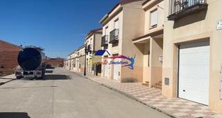 Maison jumelée  Calle jorge guillén. Adosado en calle jorge guillen de villa de don fadrique