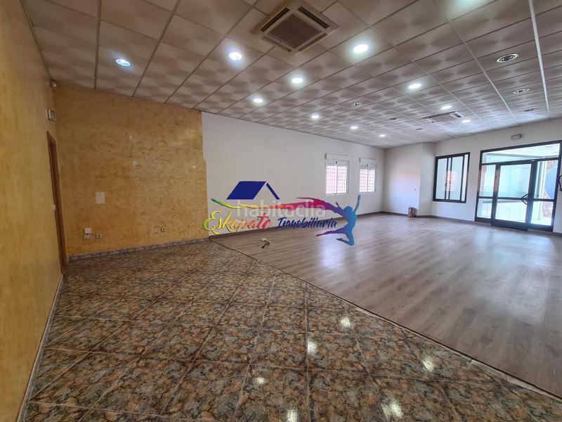 Foto f4d5c854-3391-4810-a0dc-799daea5d684. Lloguer local comercial a Villacañas