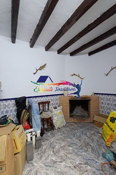 Foto 63628d0b-e945-4fb2-a597-cb16abc0d948. Casa a calle san roque 115 a Villacañas