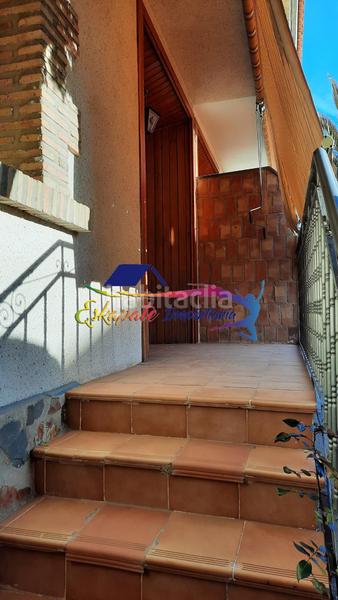 Foto 1a05405c-e17f-445f-b203-7b1744779498. Casa adossada a avenida de la paz 68 a Villacañas