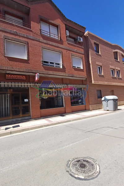 Foto 5e23f8d2-0bf5-4280-bf9d-19a11b585e7c. Local comercial a calle velázquez 9 a Villacañas