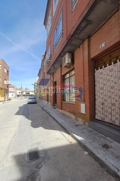 Foto af03608d-2707-43a1-b8b4-13b6c46d8873. Local comercial a calle velázquez 9 a Villacañas