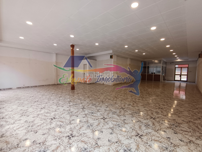 Foto d58087f7-2cd5-481a-8adc-1e1e70981e80. Local comercial a calle velázquez 9 a Villacañas