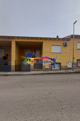 Casa adossada a Calle turleque 154. Vivienda en calle turleque, villacañas (toledo)