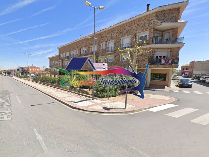 Foto 8171e29a-926a-4e63-8ff6-bd4d876c41e8. Local comercial a Villacañas
