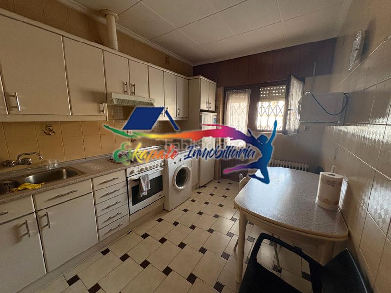 Foto 01aa44fe-0366-4dc9-ac37-b75e29da30c1. Casa adossada a paseo enamorados 18 a Villacañas