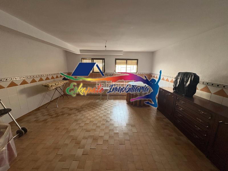 Foto 22f7dcb4-950d-457c-b019-09ebac64c956. Casa adossada a paseo enamorados 18 a Villacañas