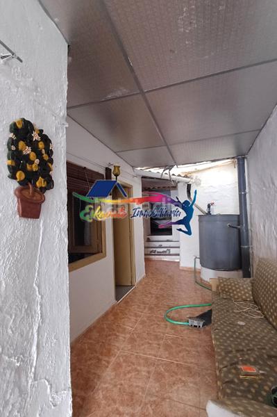 Foto ec60293c-c56a-4185-89a4-c2c60ea224d7. Casa in calle del santo 30 in Lillo