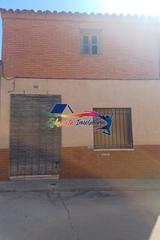 Casa a Calle camelia 20. Vivienda en calle camellia, 20 villacañas (toledo)