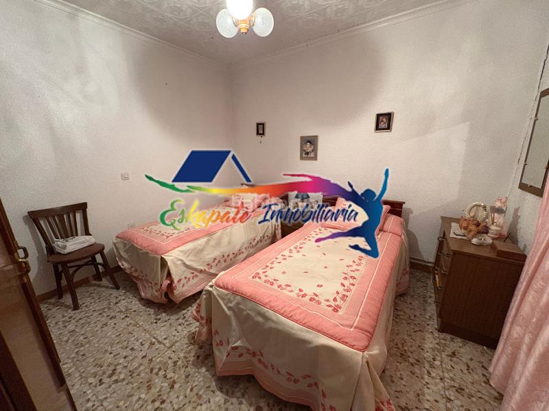 Foto 7d2450a5-b8f4-437a-8cb8-48b8729b1208. Haus mit heizung in Villacañas