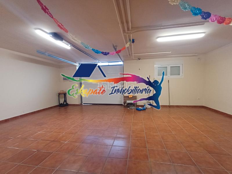 Foto 2bc3e391-f116-4e05-a450-aa5c634c13a9. Casa bifamiliare con camino riscaldamento piscina in Villacañas