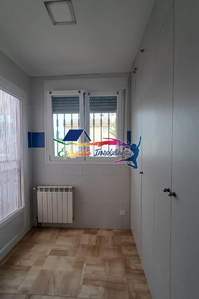 Foto 3815b8b6-4ff5-4080-8b67-a945eb736fb9. Casa bifamiliare con camino riscaldamento piscina in Villacañas