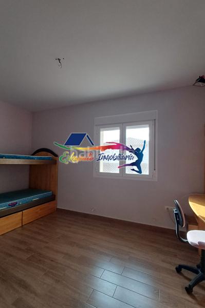 Foto 46b6e1c6-6bdc-4040-ab2c-4de88776ede5. Casa bifamiliare con camino riscaldamento piscina in Villacañas