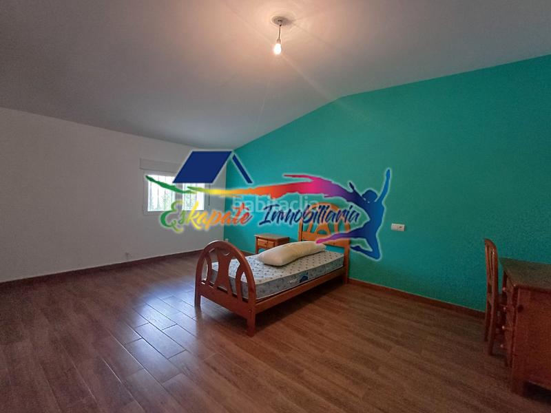 Foto 6918b36f-d400-4ffd-804c-8fb40bea6754. Casa bifamiliare con camino riscaldamento piscina in Villacañas