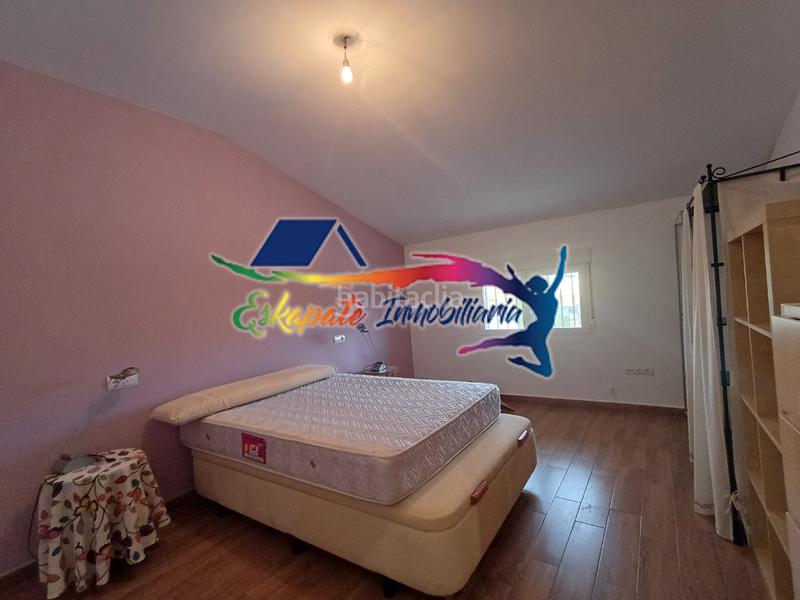 Foto 98d0fdc4-4b52-42ec-bd10-daf3c6ef14a7. Casa bifamiliare con camino riscaldamento piscina in Villacañas