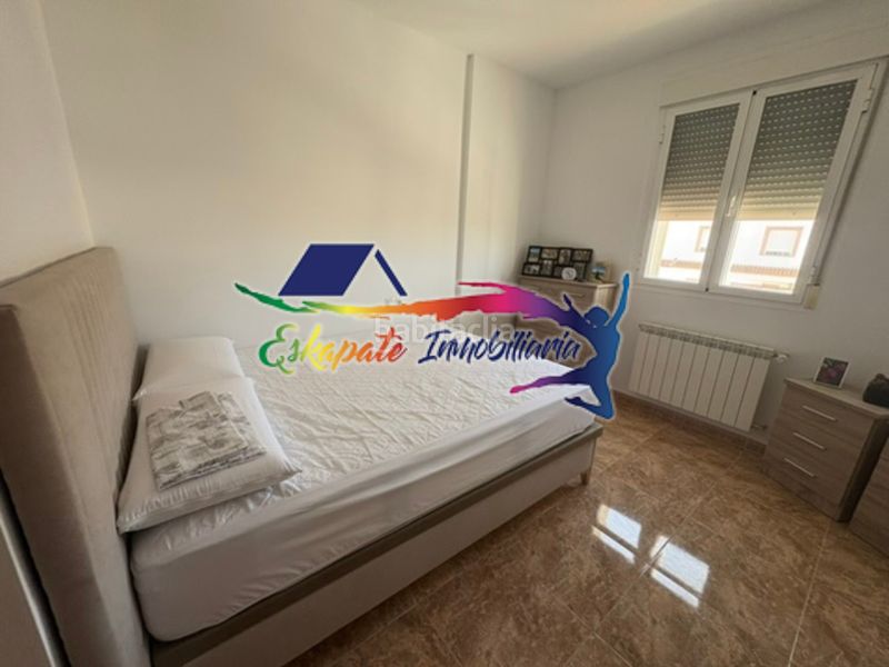 Foto c4d4df64-b109-4404-90cc-6190423571d0. Casa adossada amb calefacció aparcament a Tembleque