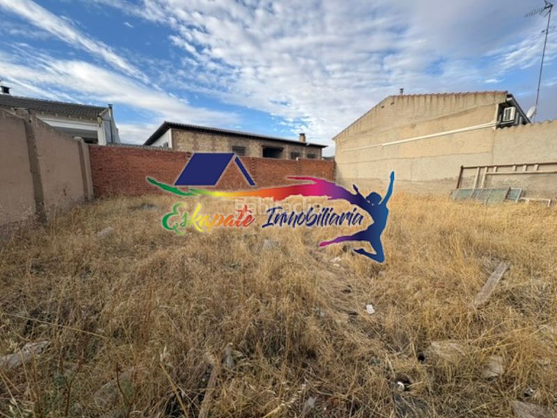 Foto bc0bd5a0-1aca-456e-be54-cfce5ab8fc42. Terreno residenziale in calle molino de viento 9 in Villacañas