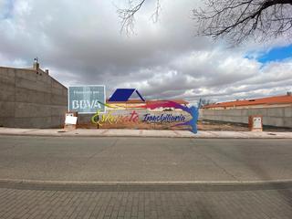 Terreny residencial  Calle barcelona. Venta de terrenos en avenida cuestas blancas de villacañas