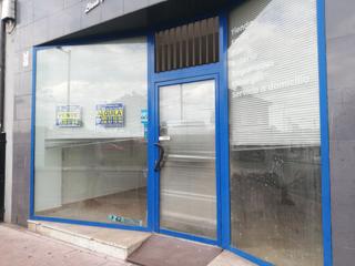 Location Local commercial à Centro. Avilés. local comercial de 217 m2 con amplios escaparates.
disp