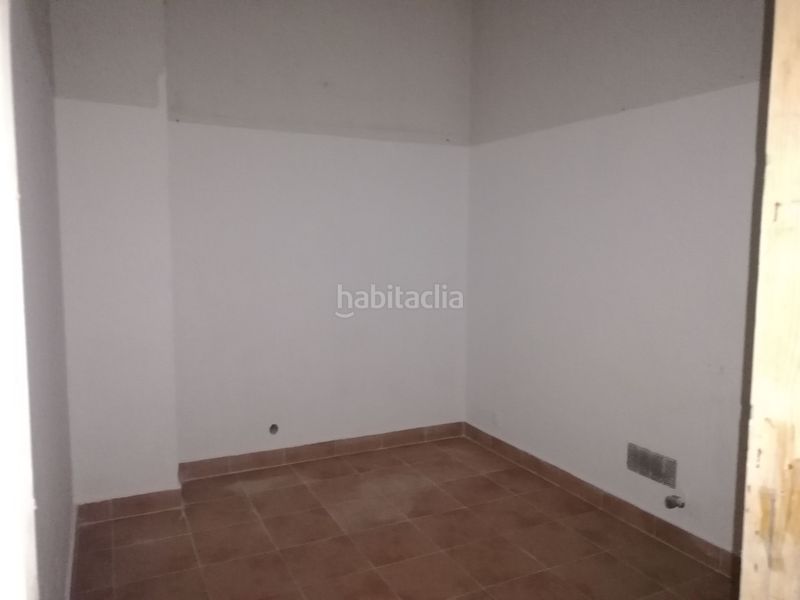 Foto 38be34f2-3995-46de-84cc-b0a3b8501de4. Local comercial a Centro Avilés