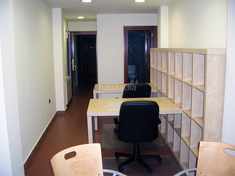 Foto da96b182-e1da-467d-94ec-839bf84ea2d2. Miete büro mit heizung in Centro Avilés