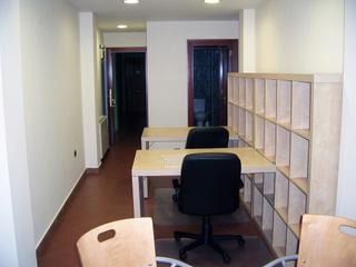 Rent Office space  Calle rivero. Alquiler de oficina. avilés.