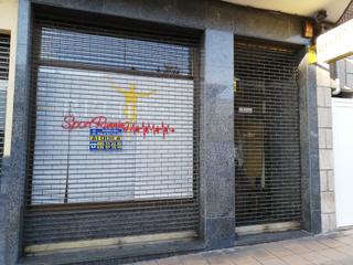 Location Local commercial  Calle palacio valdés. Alquiler de local comercial. zona palacio valdés. avilés.