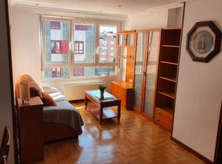 Location Appartement  Plaza de los cuatro caños. Alquiler de apartamento. corredoria. oviedo.