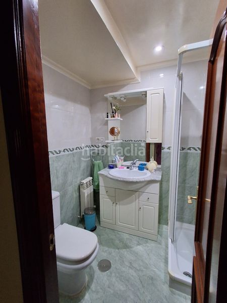 Foto 1ab383f9-6a4f-418e-8939-4e14ee1c81e5. Rent flat with heating parking in Centro Avilés