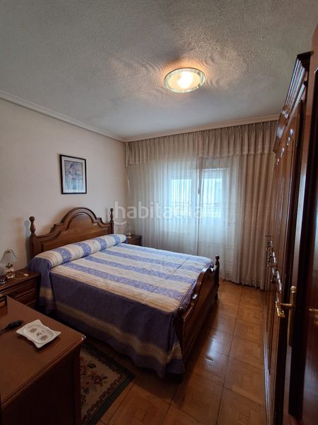 Foto b6eb9aa6-130b-4a95-8d5a-d1c558f1eb2a. Rent flat with heating parking in Centro Avilés