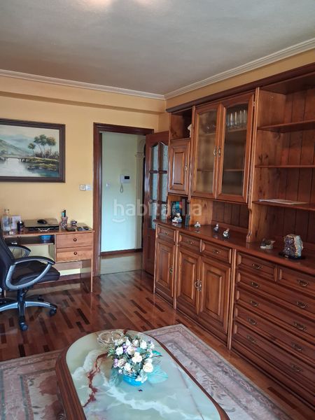 Foto b8736777-c8c2-4760-a4cd-b9d4670b3671. Rent flat with heating parking in Centro Avilés