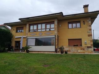 Xalet  N/a