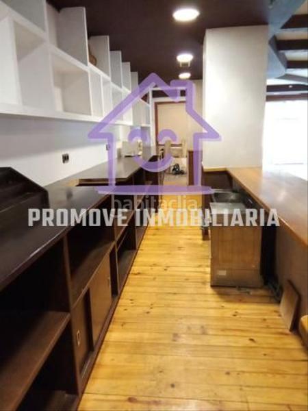 Foto 04ac5d04-1f04-4409-8840-dd4e89a2c1d1. Local comercial en venta y con 200 m2. en Oseiro Arteixo