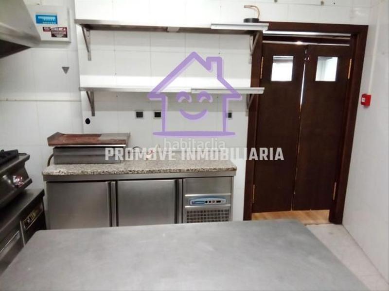 Foto 629730d2-bf04-4838-926d-9265312353cf. Local comercial en venta y con 200 m2. en Oseiro Arteixo