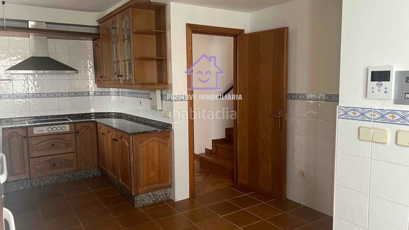 Foto 54a8ef95-349b-40bd-9f7c-15de495783cf. Lloguer casa adossada amb calefacció aparcament piscina a Culleredo