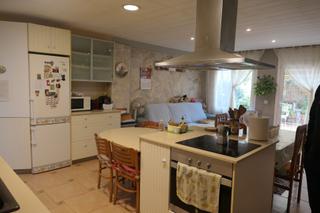 Casa adossada a Canet de Mar. Casa en el centro con garaje