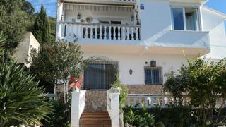 Casa a Can Carreras - Montessol. Espectacular casa con vistas al mar y a la montaña  en parcela d