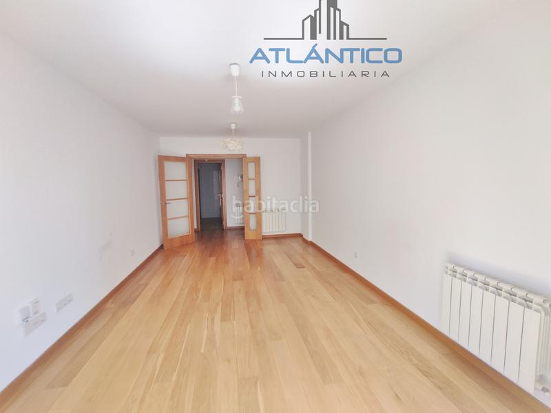 Foto 911b236f-3437-4a49-89e3-a77639f2fcdd. Piso  en venta en la avenida lamadosa, muy luminoso y en un edificio de reciente construcción. en Coruña (A)