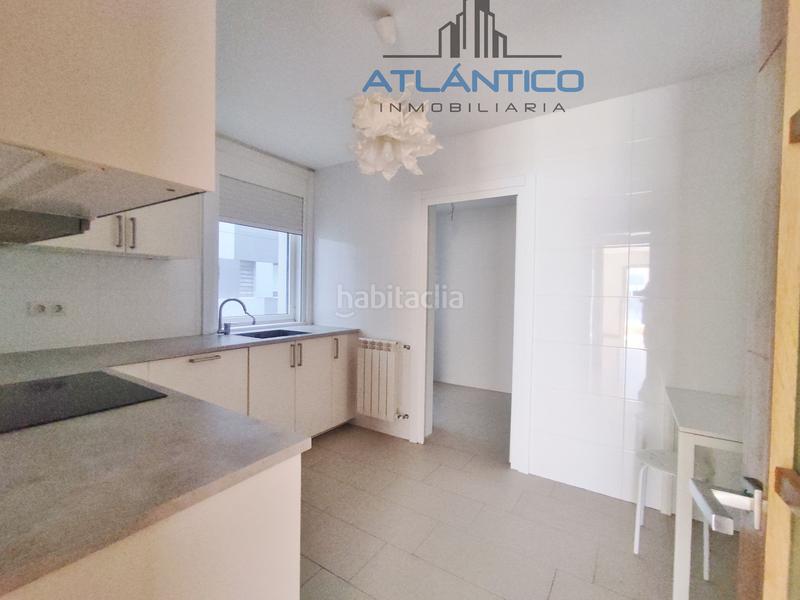 Foto b0551b97-9aea-4913-84d9-bb1f2edd9ef6. Piso  en venta en la avenida lamadosa, muy luminoso y en un edificio de reciente construcción. en Coruña (A)