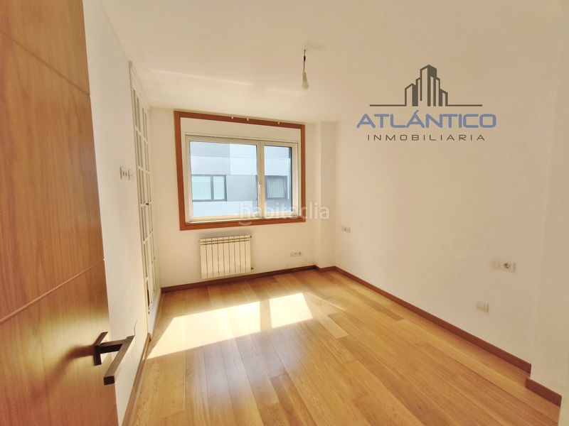 Foto 23ea78ea-4c65-432a-8184-70ef876e1b27. Rent flat with heating parking in Eirís Coruña (A)