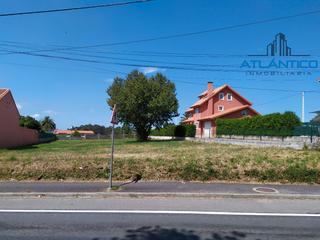 Terreny residencial a Avenida república argentina 109. Magnífica parcela urbana en venta en arillo-oleiros.