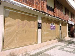 Local commercial à Ejea de los Caballeros. Probolar vende y alquila espectacular local de 145 metros cuadra