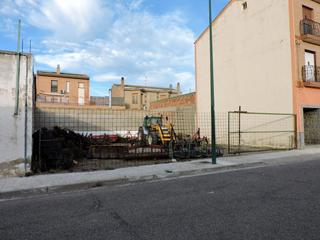 Terreny residencial a Ejea de los Caballeros. Magnifico solar en la eras con fachada de 14 metros y una profun
