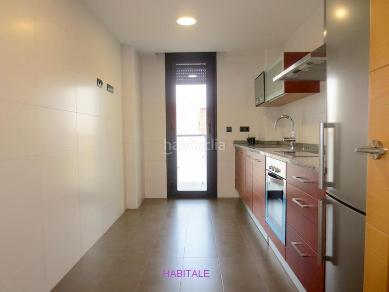 Foto f11cfe55-f97d-483a-92c9-1b6c570f66ab. Affitto appartamento in duquesa villahermosa in Ciudad Jardín - Parque Roma Zaragoza