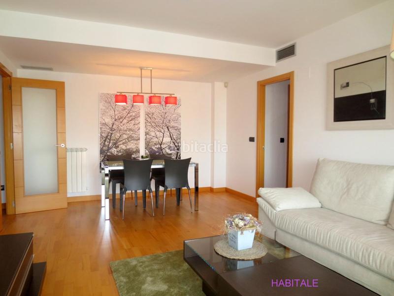 Foto 398aa2dd-e2a8-46e7-9ae1-0f9630321a03. Lloguer pis a duquesa villahermosa a Ciudad Jardín - Parque Roma Zaragoza