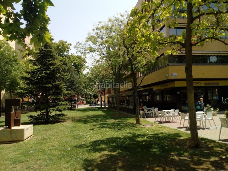 Foto 50689ed0-4782-4606-a0d9-58986ad86ff3. Location local commercial dans Grancasa Zaragoza