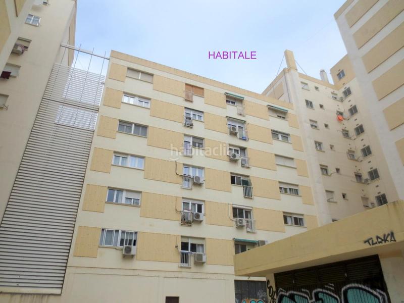 Foto 4c2227f9-35c1-4214-857a-247709bd1750. Lloguer aparcament cotxe a ildefonso manuel gil 28 a Zaragoza