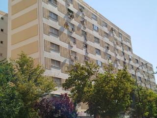 Appartement à Grancasa. Se vende piso en zona actur, en la calle peatonal de ildefonso m